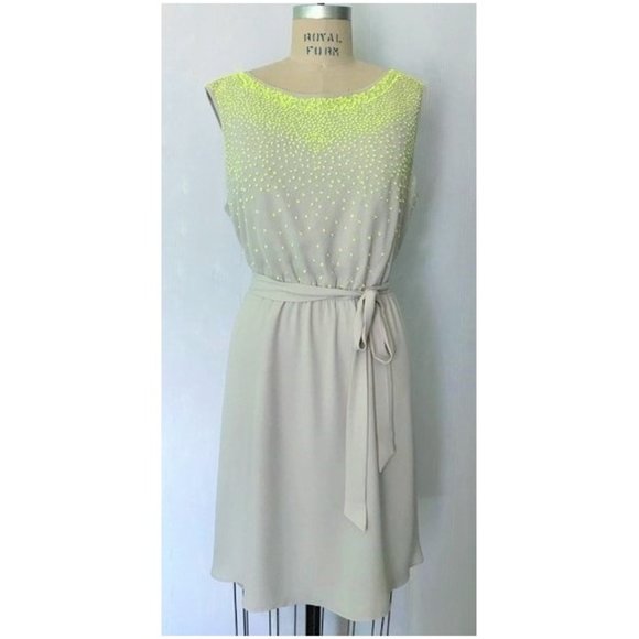 HOST PICK ❤️ LOFT TAUPE NEON YELLOW SEQUIN SLEEVELESSS DRESS DRESS XL PETITE NWT - Picture 2 of 12